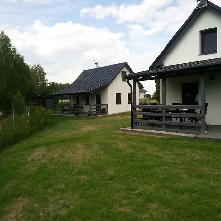 Domek letniskowy na Kaszubach, Borowy Młyn, jezioro Gwiazda Zewnętrze zdjęcie